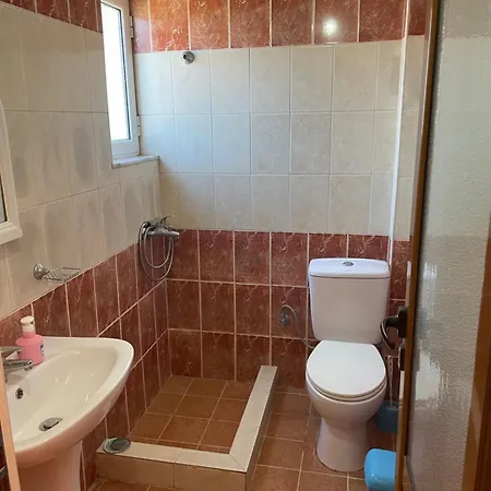 Bleta Rooms Sarande