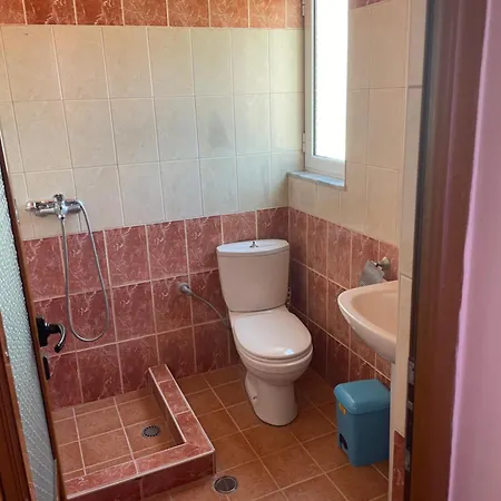 Bleta Rooms Sarande