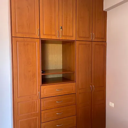 Bleta Rooms Guest house *