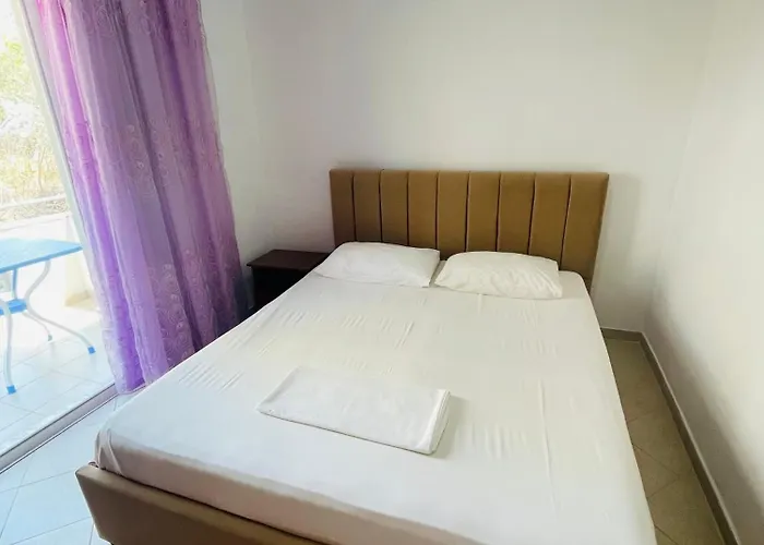 Bleta Residence Guest house
